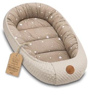 Totsy Baby Nido bebé recién Nacido 90×50 cm – Reductor Cuna Cuco de colecho Minky Winter cálido Capullo Ideal para moisés, góndola y Viaje Beige con Estrellas Blancas